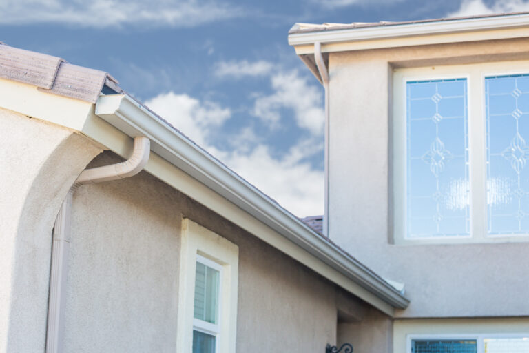 The Advantages of Seamless Gutters installation for Your Home